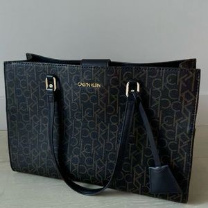 Calving Klein Purse